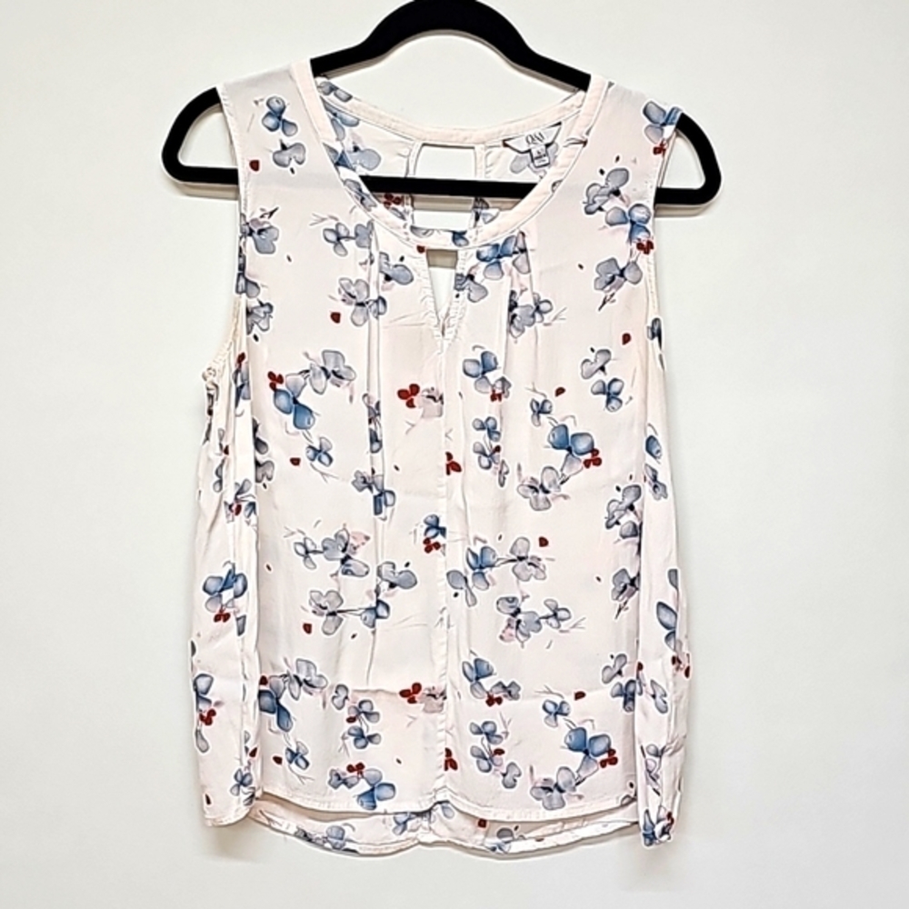 Q & A watercolor floral keyhole neck blouse